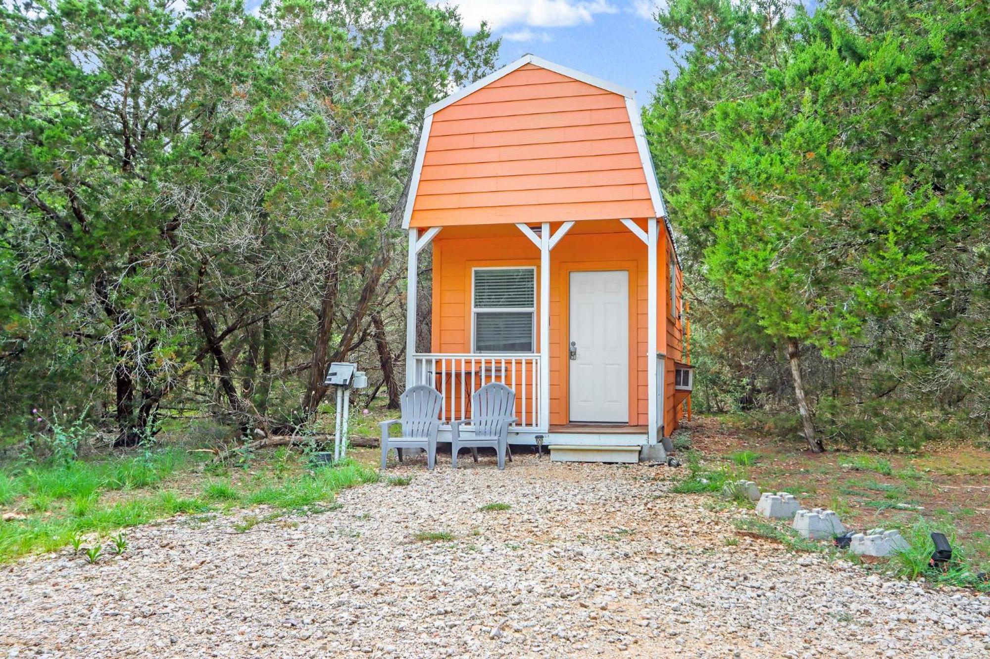 The Driftwoods - Orange Tiny House Villa Dış mekan fotoğraf